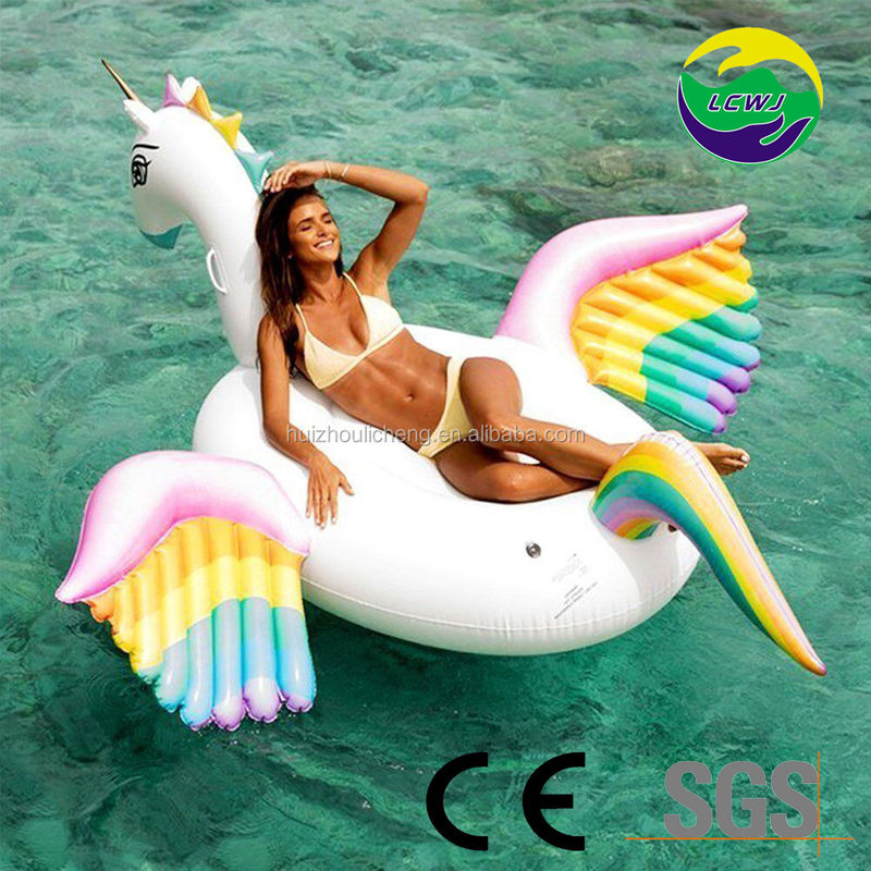 Rijd op opblaasbare gigantische eenhoorn zweef 280 x 230 x 135 cm opblaasbare strand zweef Floatie