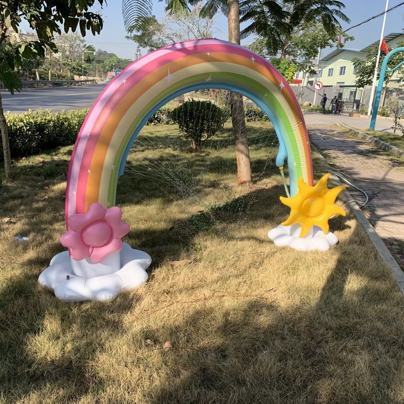 Opblaasbare gigantische strandbalsprinkler 6 voet water regenboog boog speelgoed voor baby's