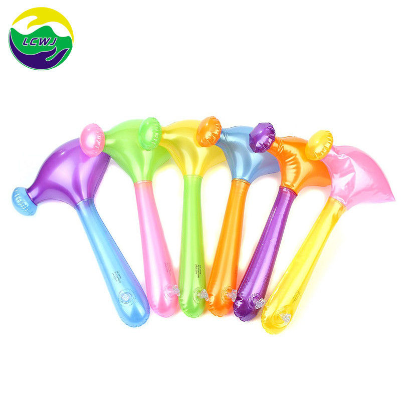 Regenboogkleur 0,5 kg Plastic opblaasbaar speelgoed 0,18 mm opblaasbaar hamer speelgoed